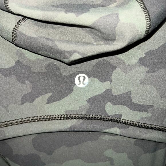 Lululemon Hooded Define Jacket *Nulu Womens 8 Incognito Camo Multi Gator Green - Picture 8 of 10